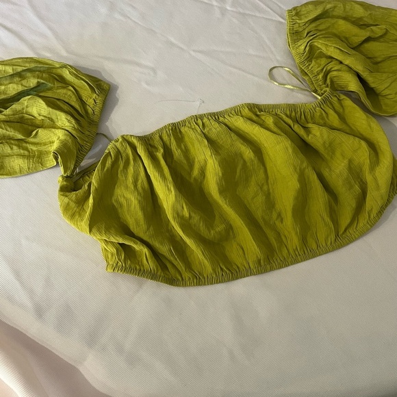 Vici Chartreuse Off-Shoulder Blouse - Picture 1 of 9
